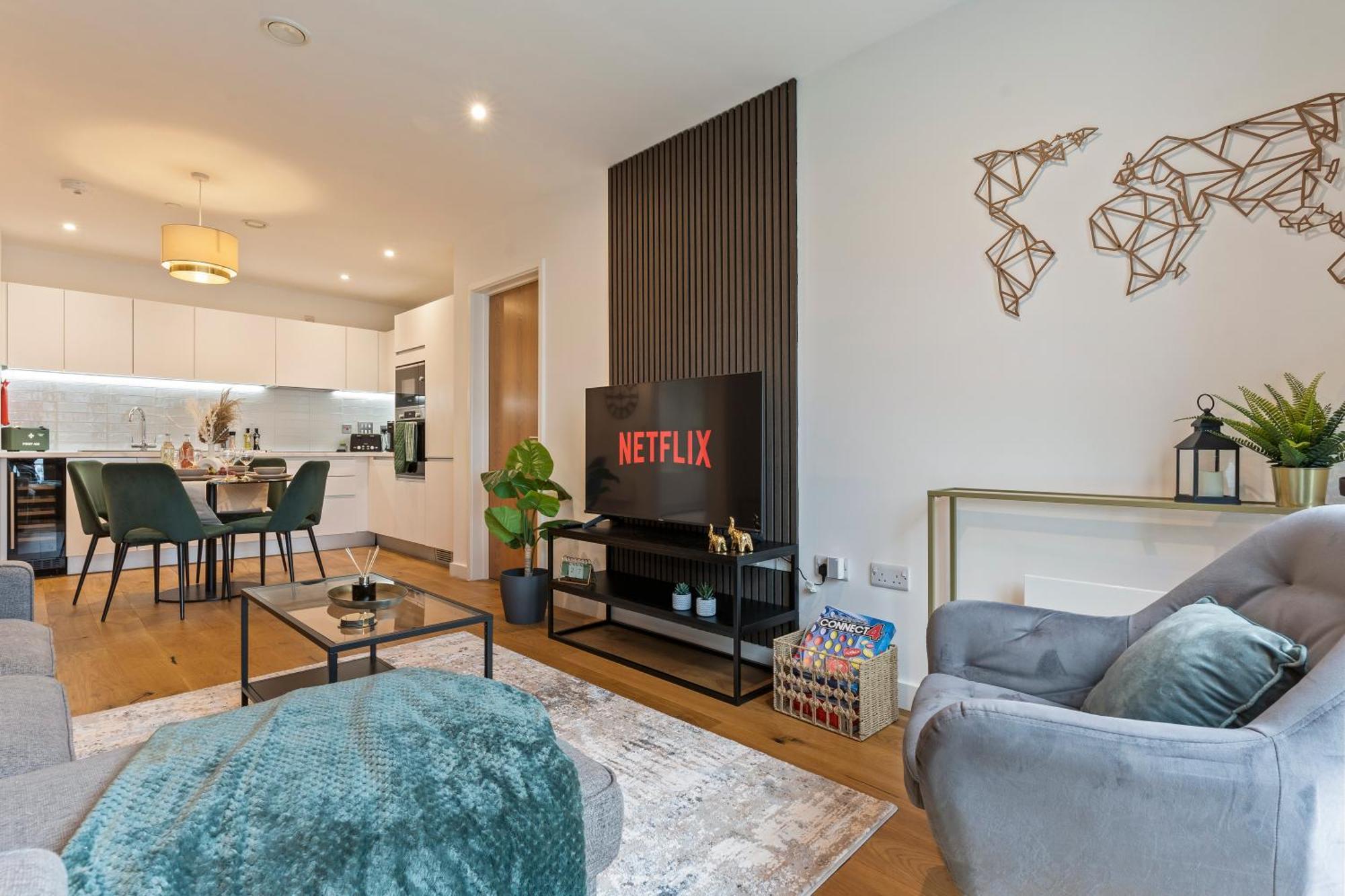 Shanti - 2bed 2bath Centre - Wifi - Netflix- Parking- Modern- Perfect For Family, Contractors, Leisure, Business By Shanti Nights *
